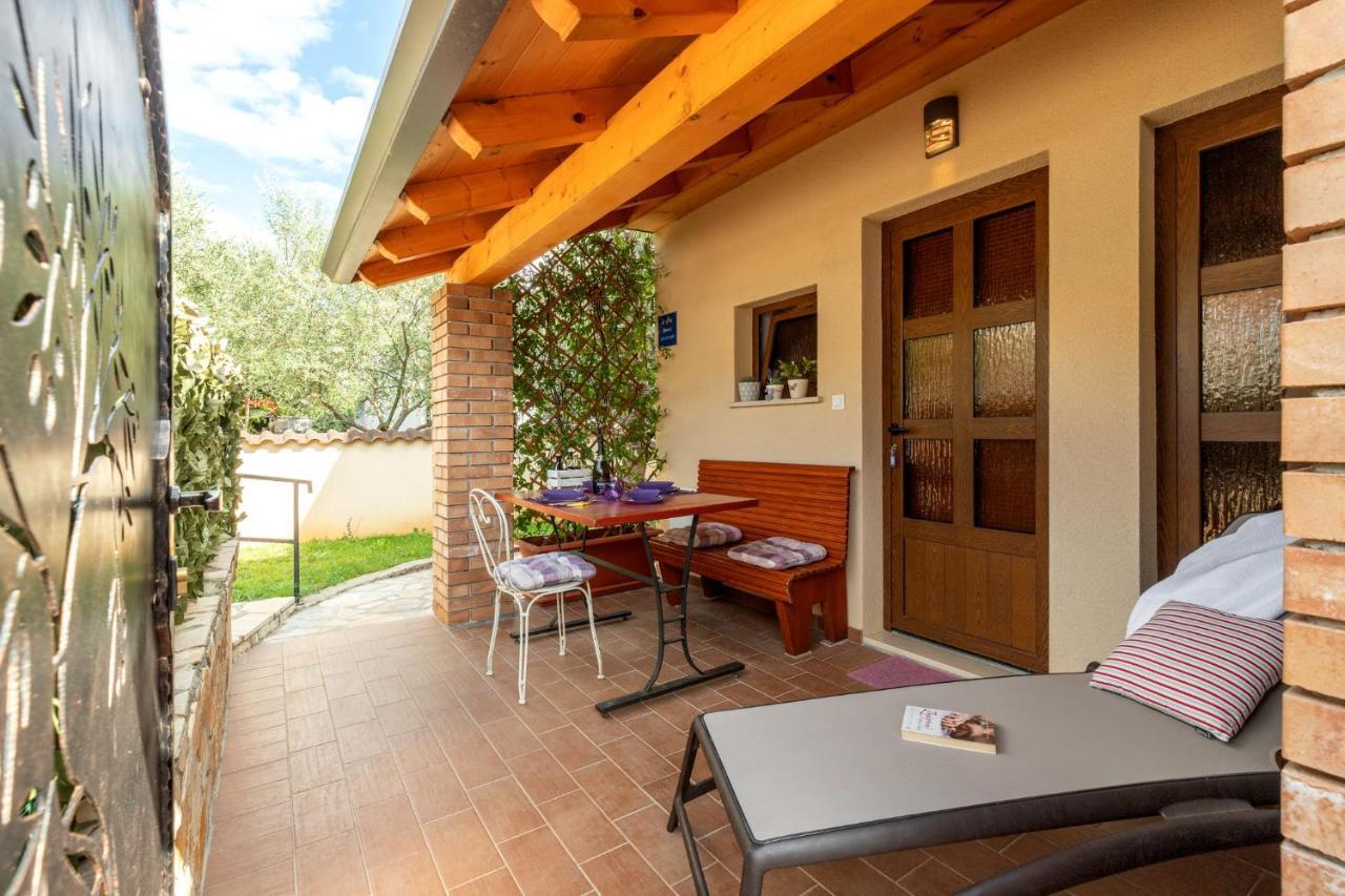 Apartments Nono Пореч Екстер'єр фото