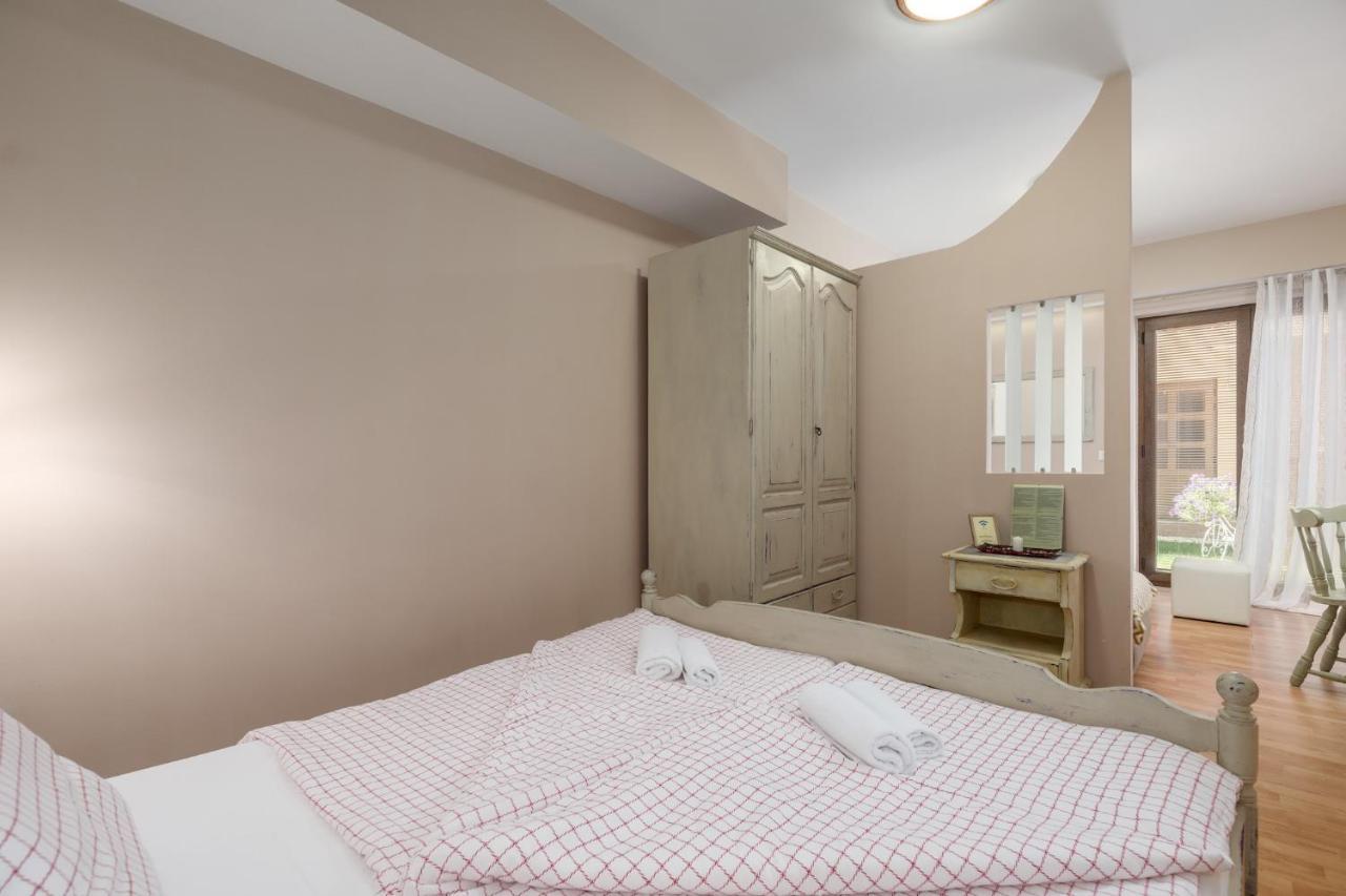 Apartments Nono Пореч Екстер'єр фото