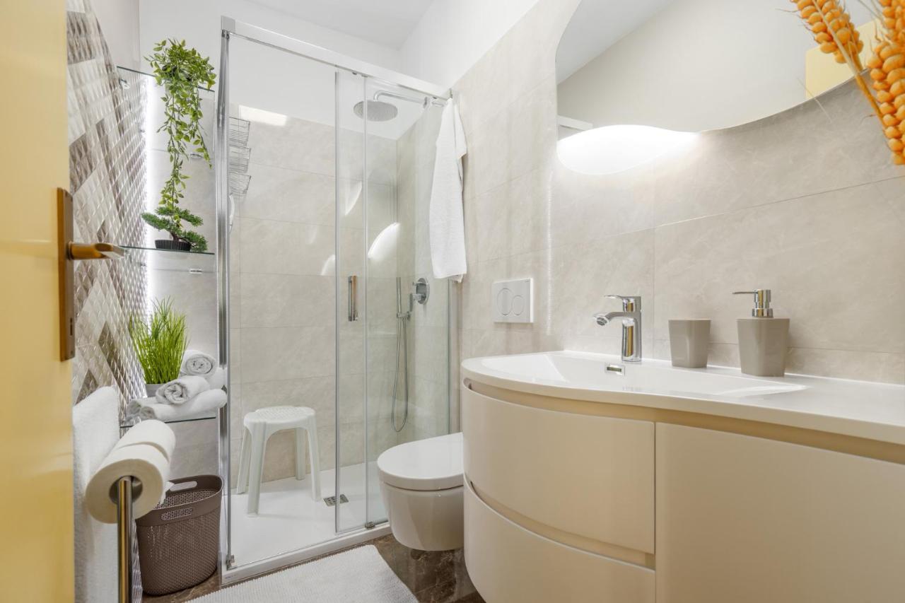 Apartments Nono Пореч Екстер'єр фото
