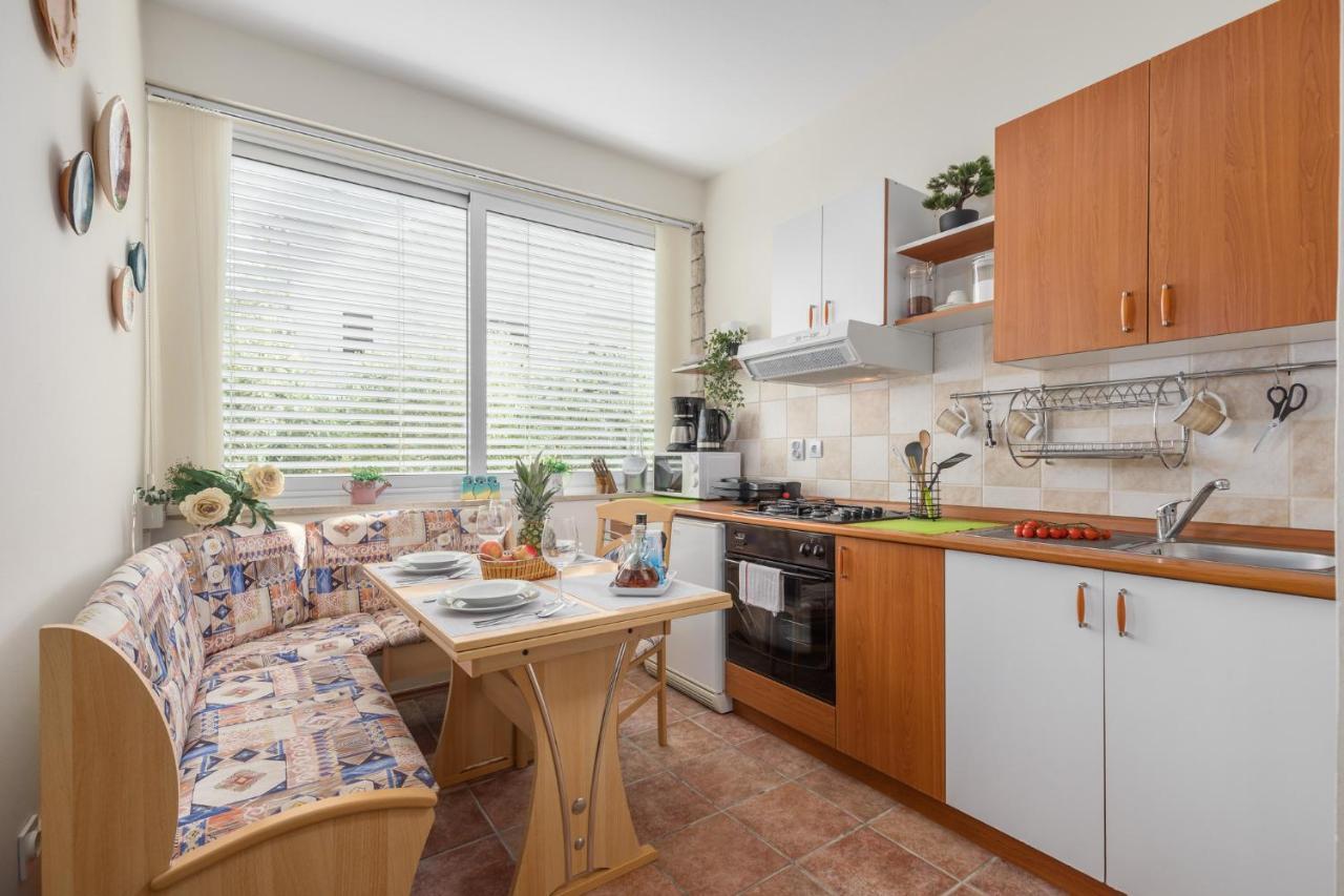 Apartments Nono Пореч Екстер'єр фото